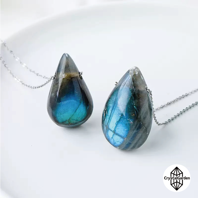 Blue Flash Labradorite Tear Drop Pendants - Image 3
